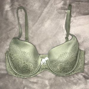 Victorias Secret Sea Green Never Worn Bra!